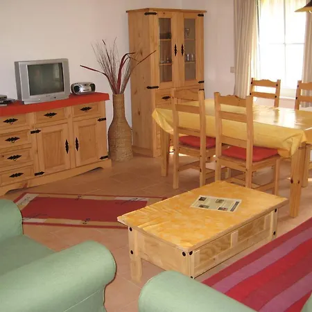 펜션 Ferienhauser Seenland 뤼헨